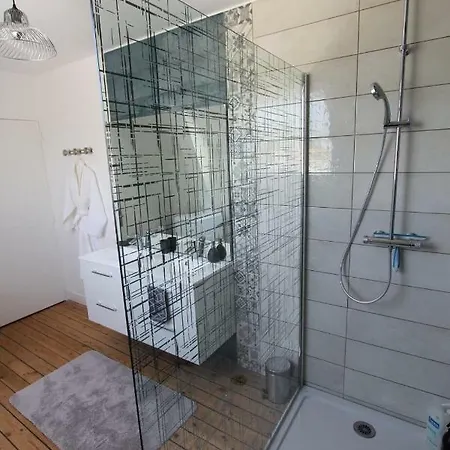 Au Mont Chez Nous # Jacuzzi & Sauna # Pontorson Exterior photo