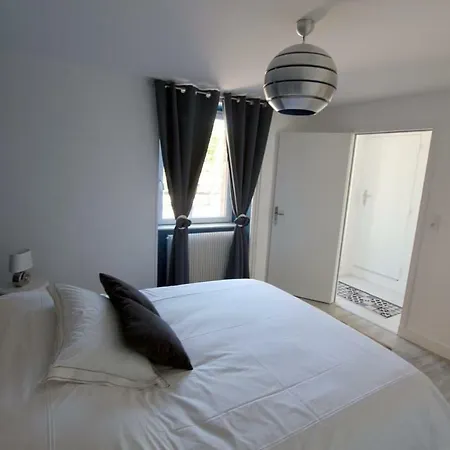 Au Mont Chez Nous # Jacuzzi & Sauna # Pontorson Exterior photo