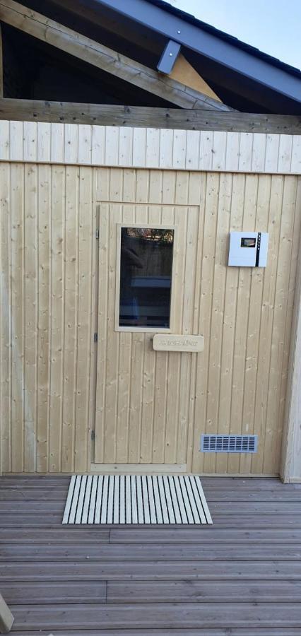 Holiday home Au Mont Chez Nous # Jacuzzi & Sauna # Pontorson