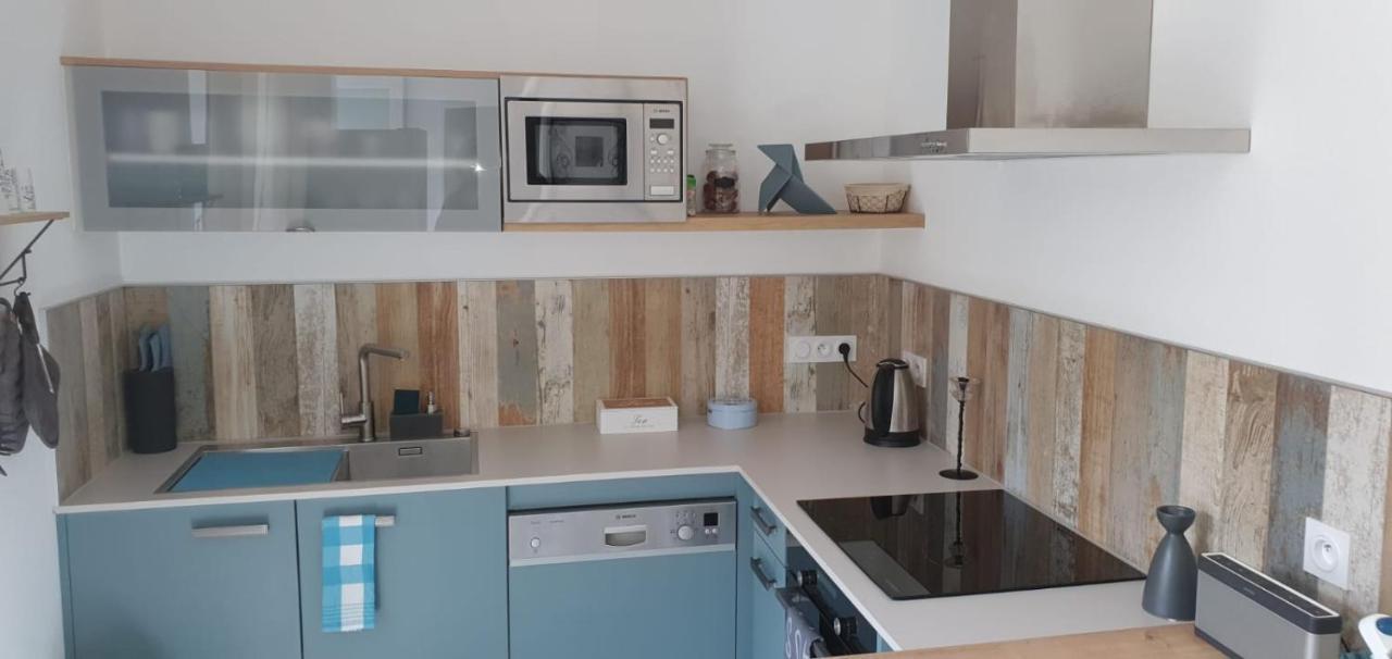 Au Mont Chez Nous # Jacuzzi & Sauna # Holiday home Pontorson